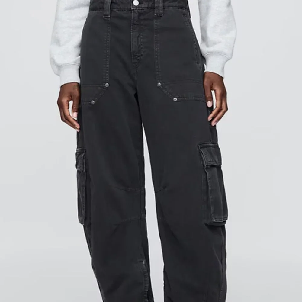 GAP Mid Rise Barrel Cargo Pants 4 Tall - Picture 2 of 5